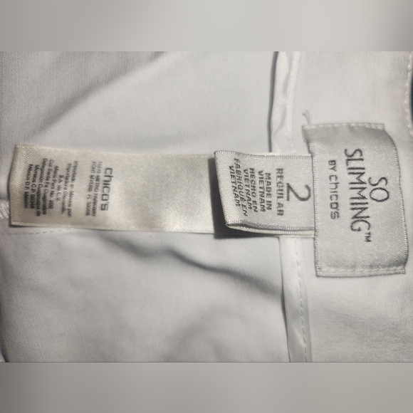 SALE - Chico's So Slimming white pants, side zip, flat front, size 2 - Picture 9 of 10